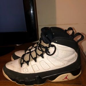 Air Jordan 9 - Space Jam